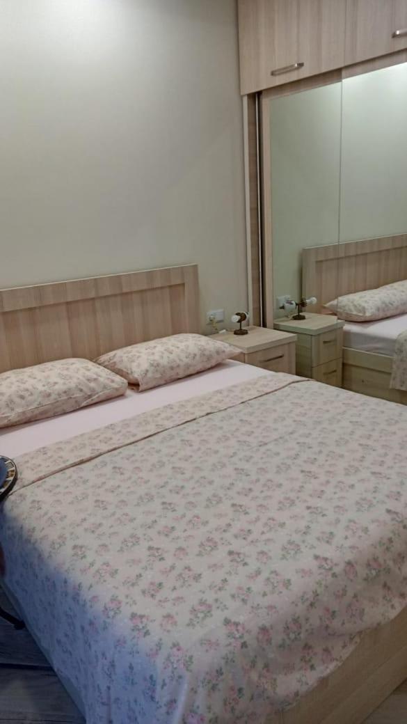 Appartamento Bubukin Batumi Esterno foto